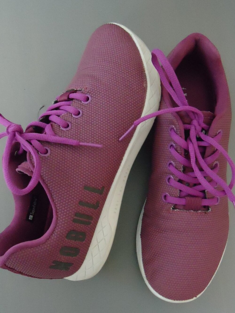 SIZE 9. NOBULL just the horns trainer athletic shoes.